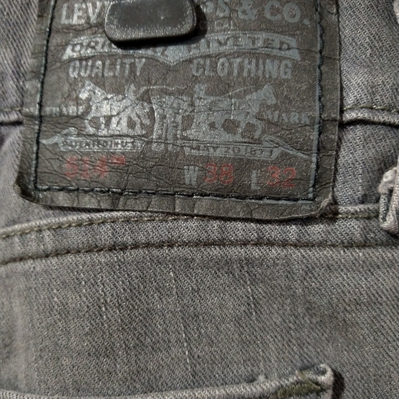 Levi's 514 Slim Straight Grey Jeans - Picture 7 of 7